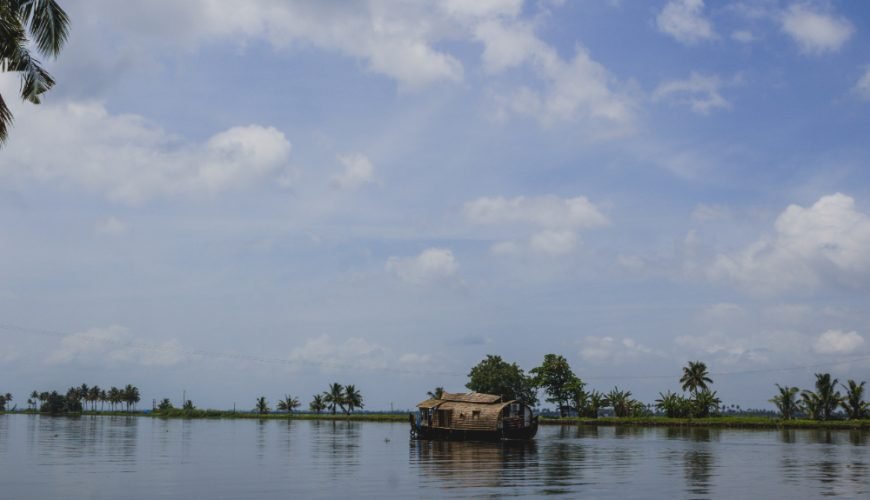 Kochi Alappuzha Backwaters